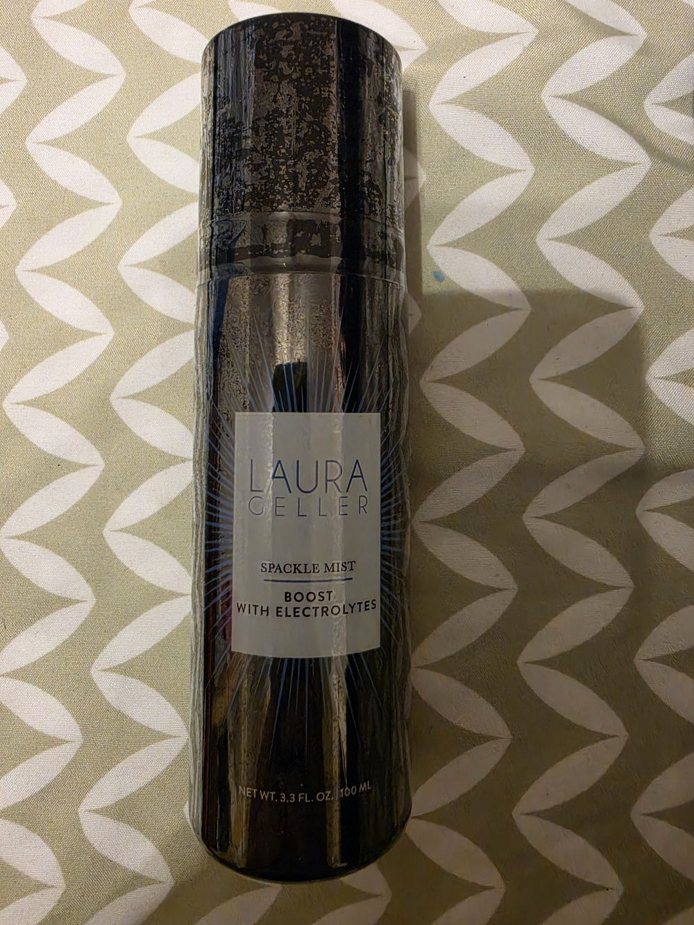 Laura Geller Spackle Mist Boost with Electrolytes — Black